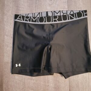 Under Armour Women's HeatGear® Black Shorty Athleisure Size XL